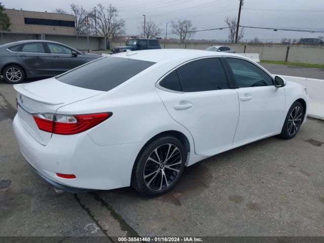 Photo 3 VIN: JTHBK1GGXE2087279 - LEXUS ES 350 