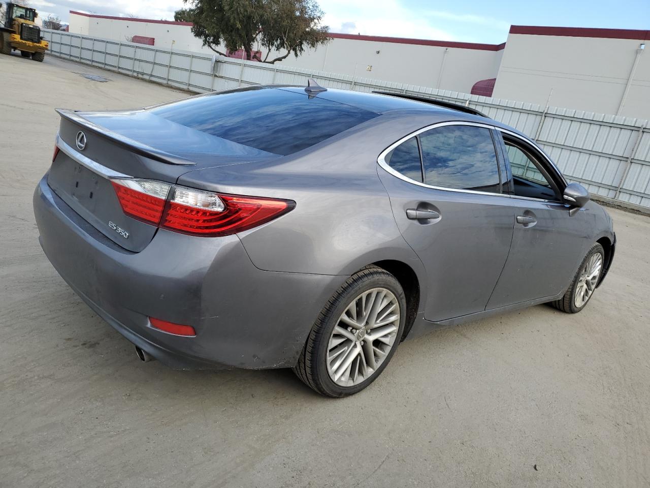 Photo 2 VIN: JTHBK1GGXE2108759 - LEXUS ES 