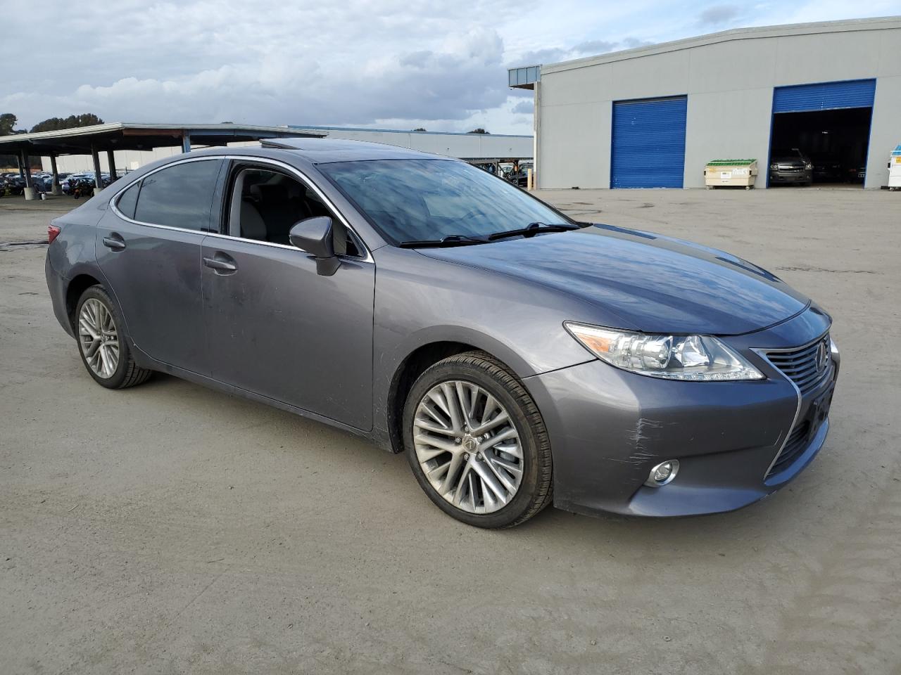 Photo 3 VIN: JTHBK1GGXE2108759 - LEXUS ES 