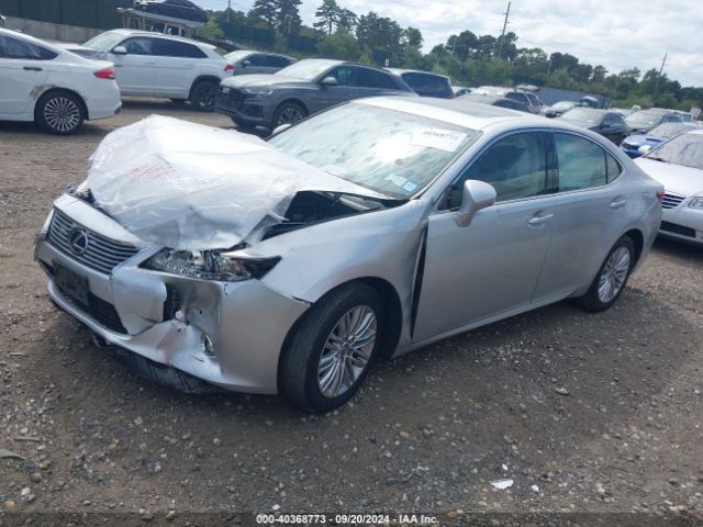 Photo 1 VIN: JTHBK1GGXF2158207 - LEXUS ES 