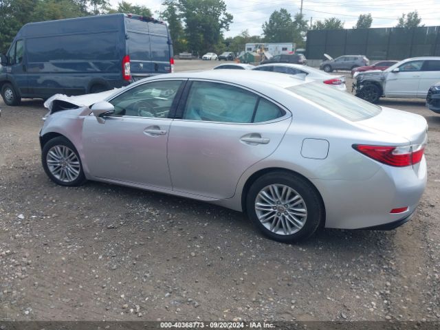 Photo 2 VIN: JTHBK1GGXF2158207 - LEXUS ES 