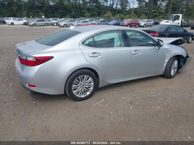 Photo 3 VIN: JTHBK1GGXF2158207 - LEXUS ES 