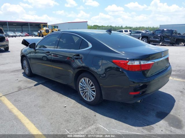 Photo 2 VIN: JTHBK1GGXF2168882 - LEXUS ES 