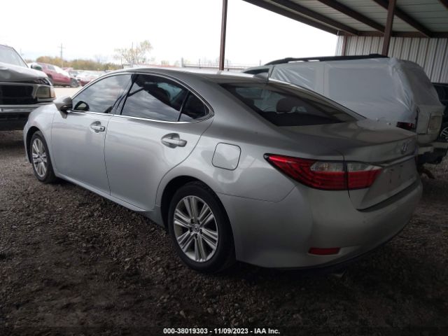 Photo 2 VIN: JTHBK1GGXF2198867 - LEXUS ES 350 