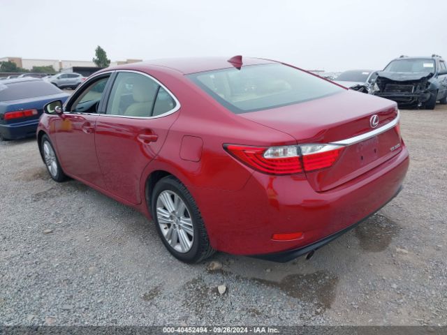 Photo 2 VIN: JTHBK1GGXF2204487 - LEXUS ES 