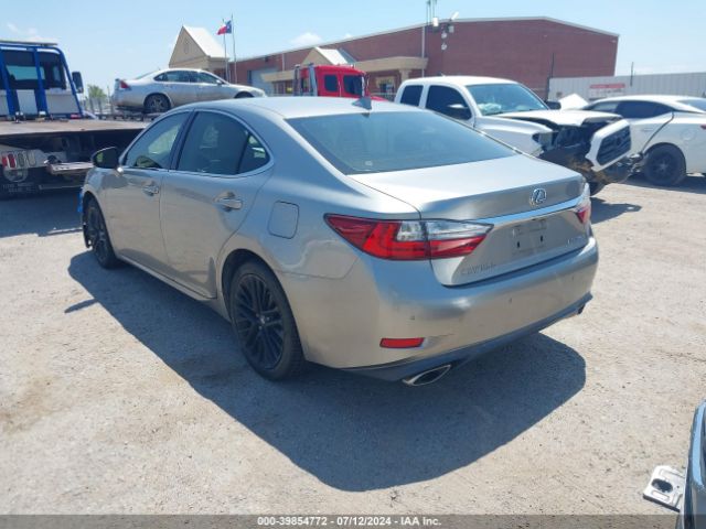 Photo 2 VIN: JTHBK1GGXG2225423 - LEXUS ES 