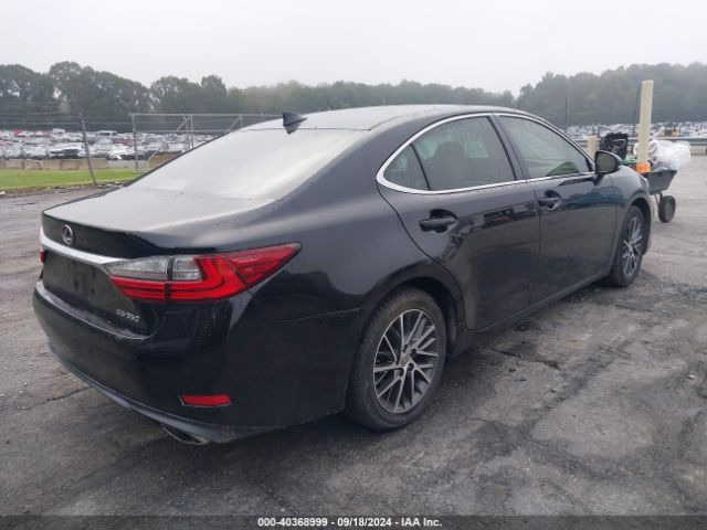 Photo 3 VIN: JTHBK1GGXG2230170 - LEXUS ES 