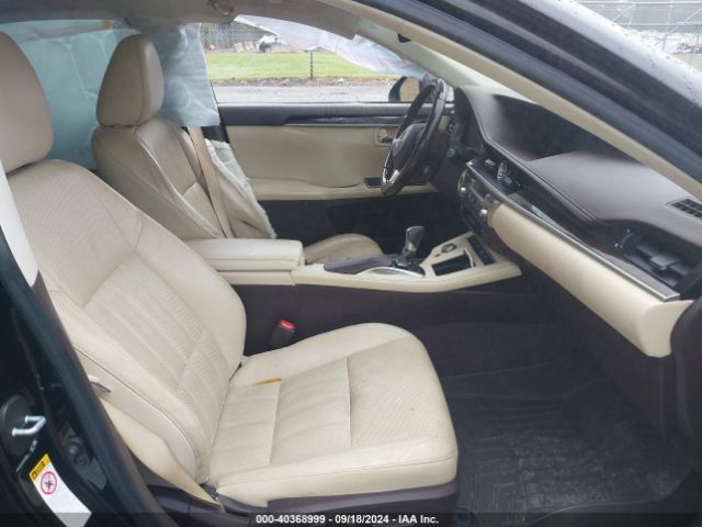 Photo 4 VIN: JTHBK1GGXG2230170 - LEXUS ES 