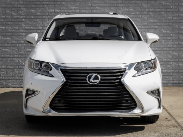 Photo 2 VIN: JTHBK1GGXG2242934 - LEXUS ES350 