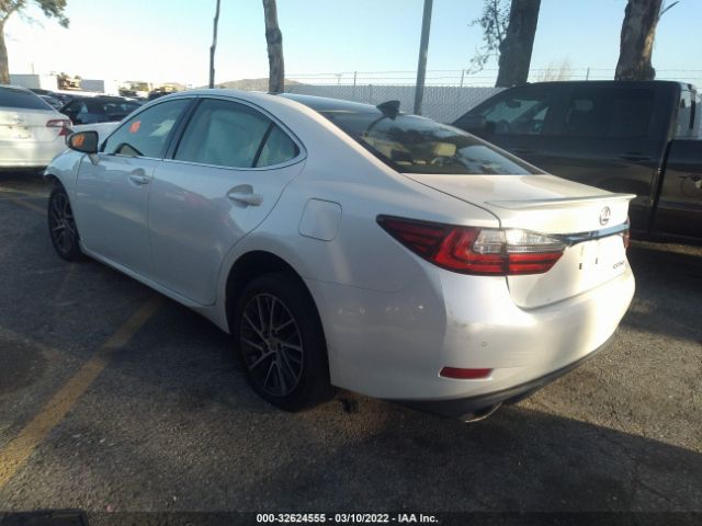 Photo 2 VIN: JTHBK1GGXH2248086 - LEXUS ES 