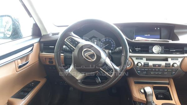 Photo 13 VIN: JTHBK1GGXH2249836 - LEXUS ES 350 