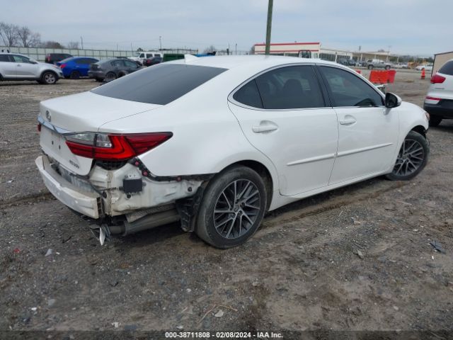 Photo 3 VIN: JTHBK1GGXH2256107 - LEXUS ES 350 