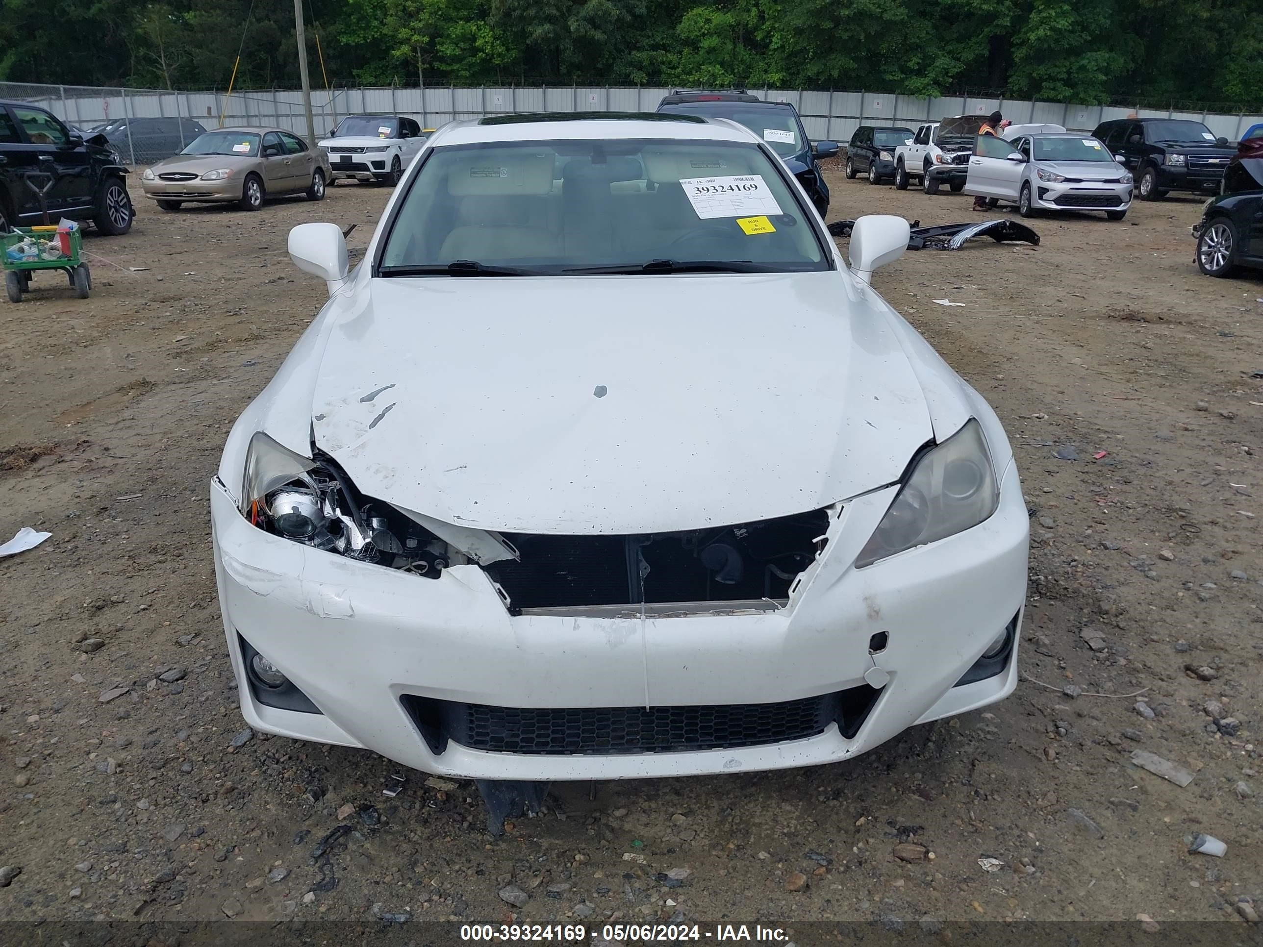 Photo 11 VIN: JTHBK262082078543 - LEXUS IS 