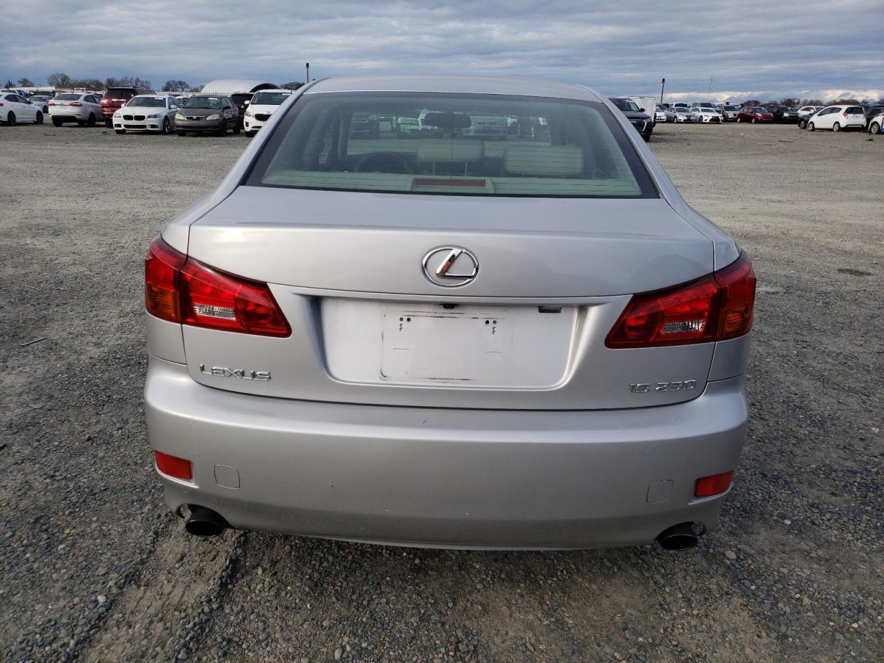 Photo 5 VIN: JTHBK262165011526 - LEXUS IS 