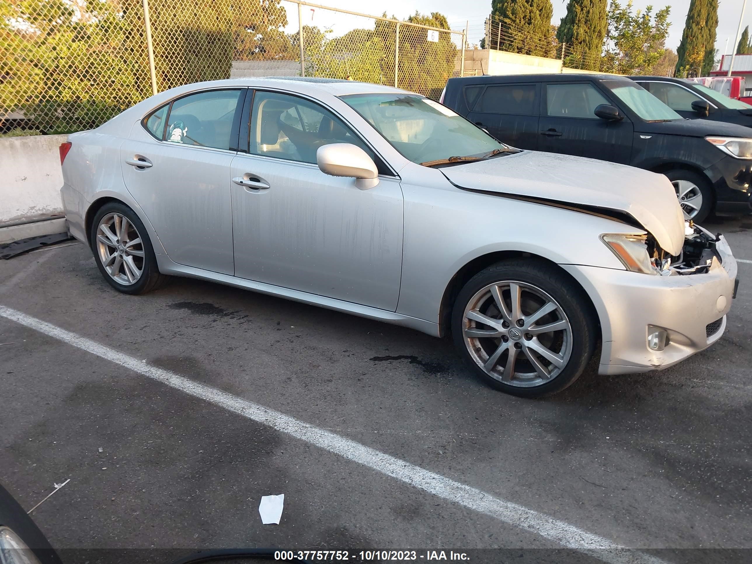 Photo 12 VIN: JTHBK262165015446 - LEXUS IS 