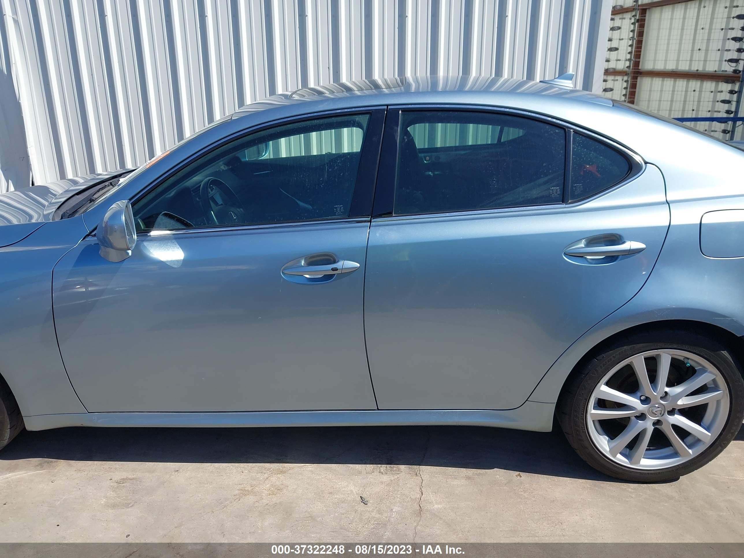 Photo 14 VIN: JTHBK262175046567 - LEXUS IS 