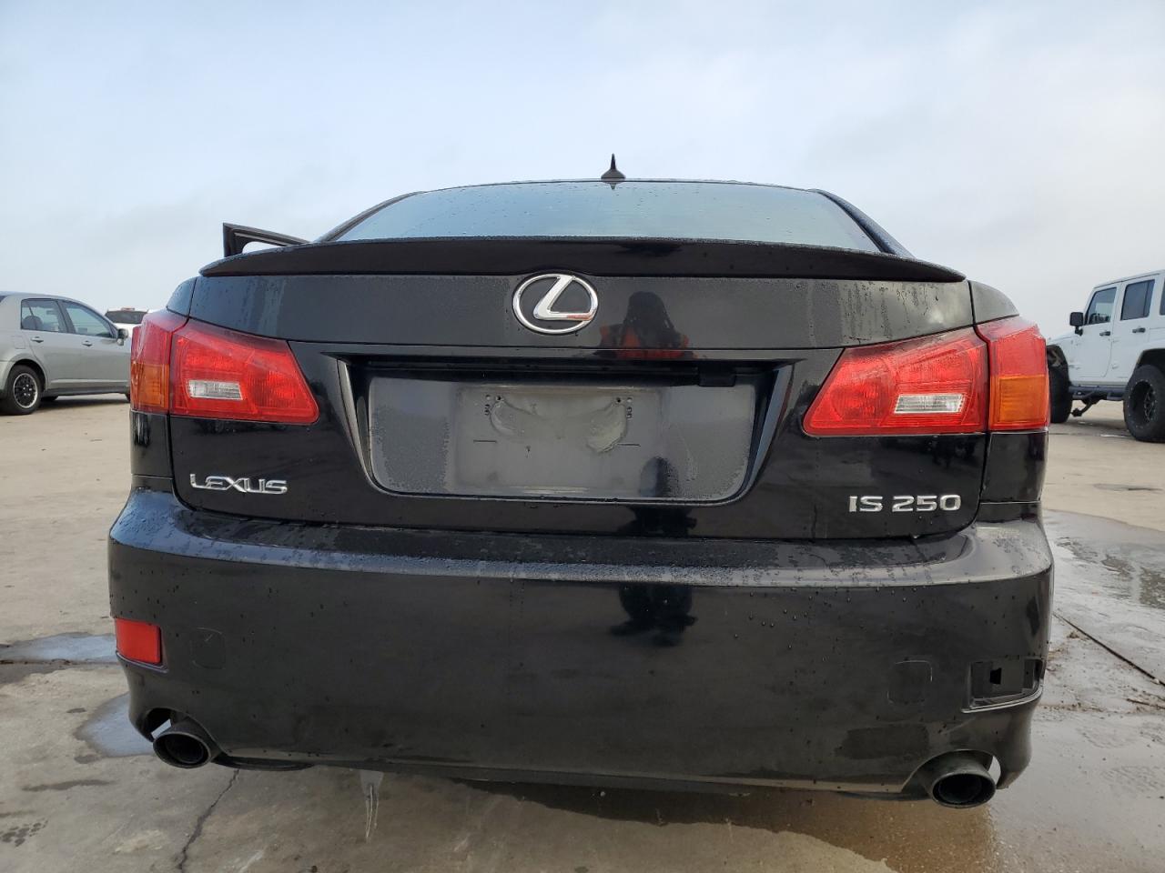 Photo 5 VIN: JTHBK262185065489 - LEXUS IS 