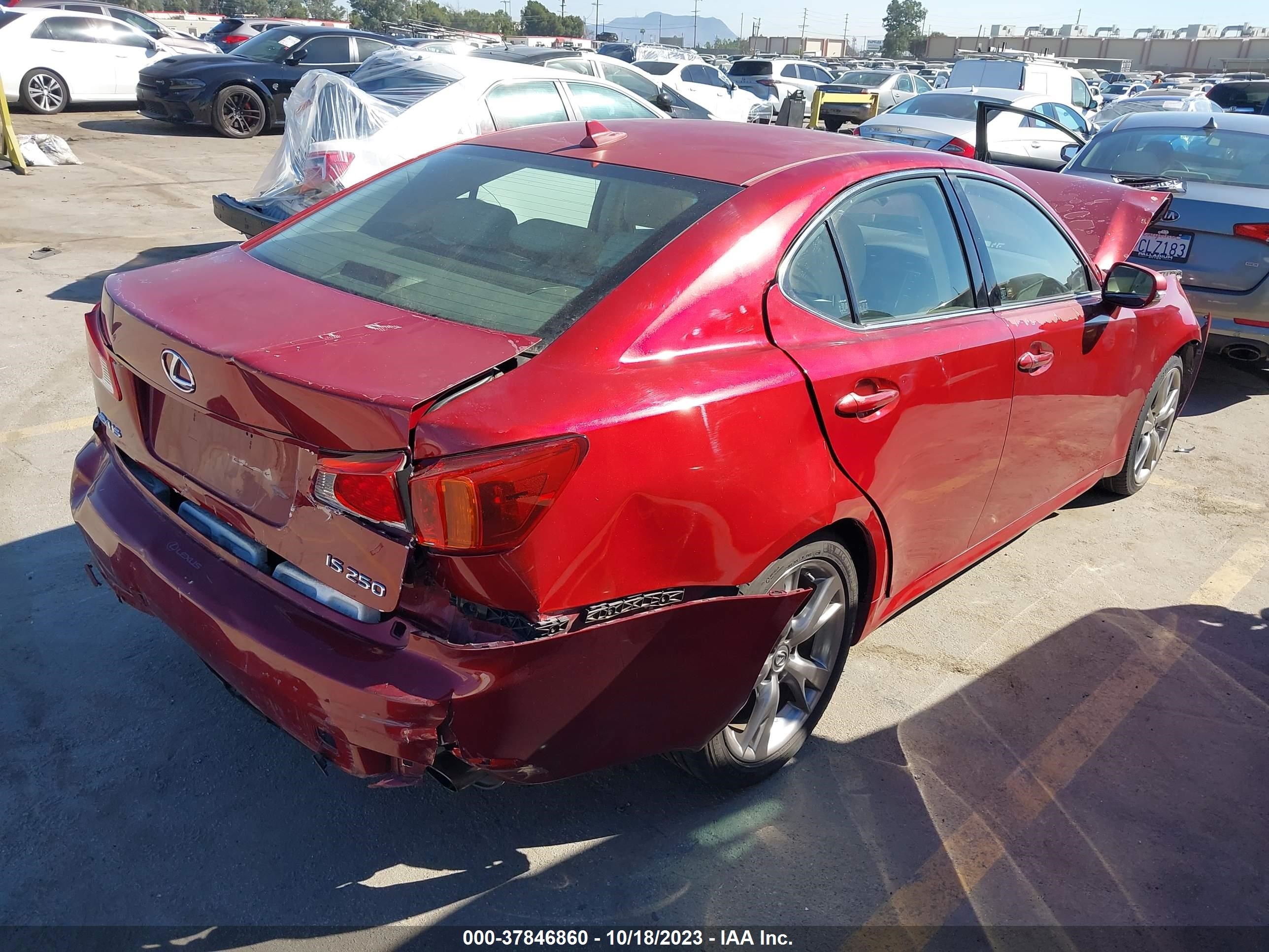 Photo 3 VIN: JTHBK262195104678 - LEXUS IS 