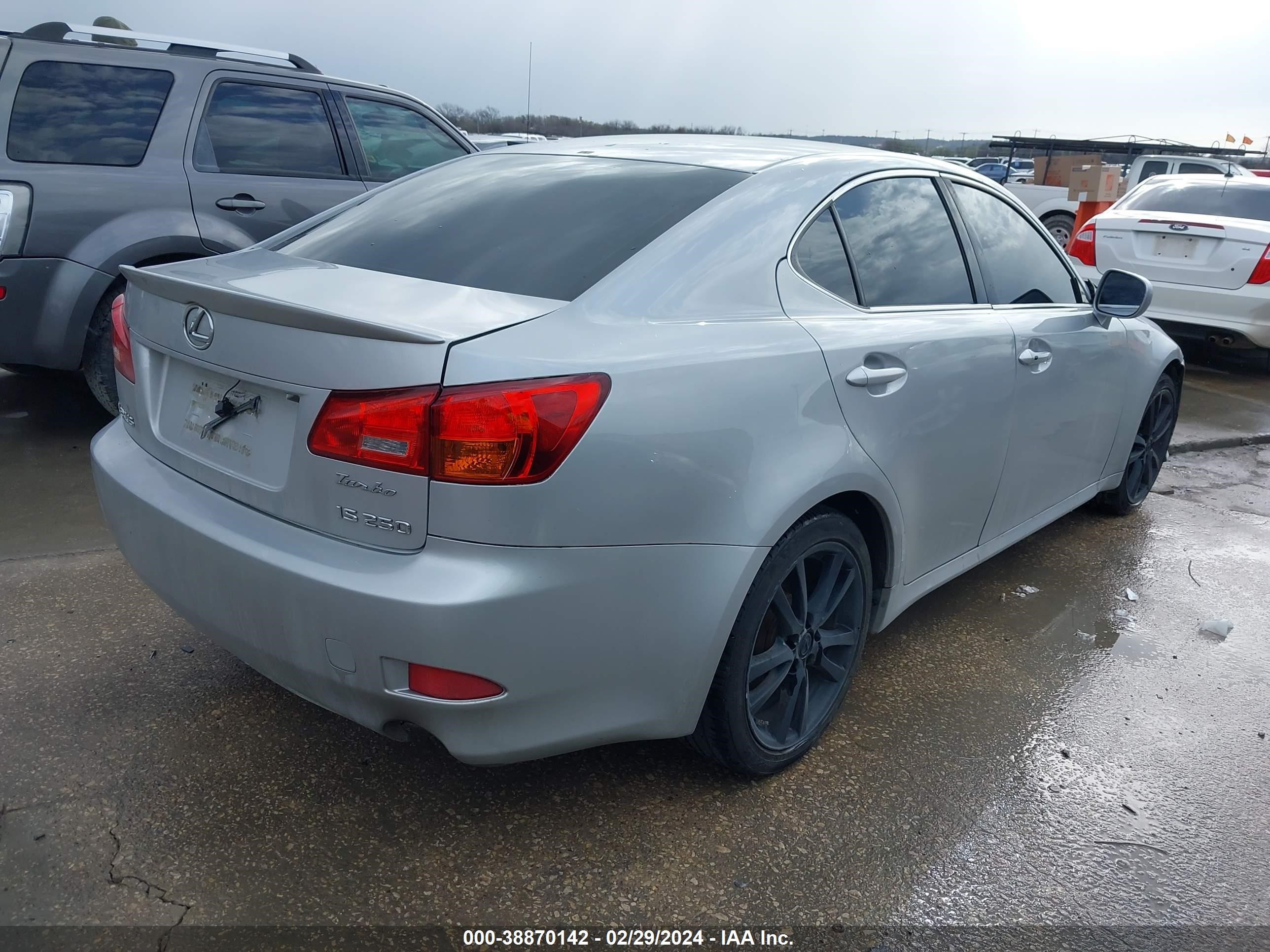 Photo 3 VIN: JTHBK262265007551 - LEXUS IS 