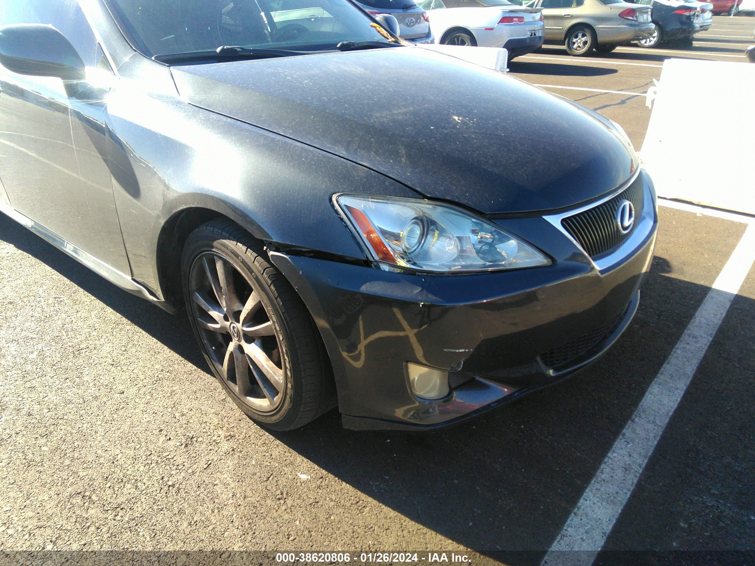 Photo 5 VIN: JTHBK262275046898 - LEXUS IS 