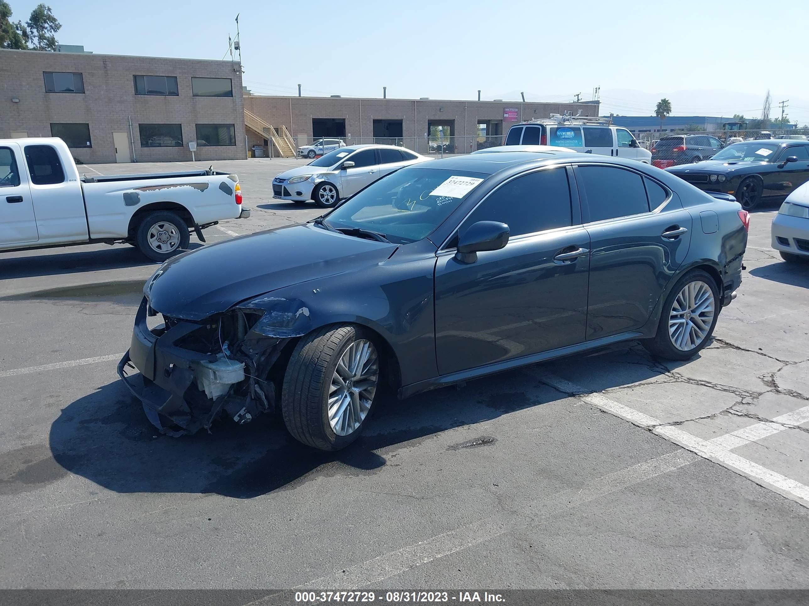 Photo 1 VIN: JTHBK262285079045 - LEXUS IS 