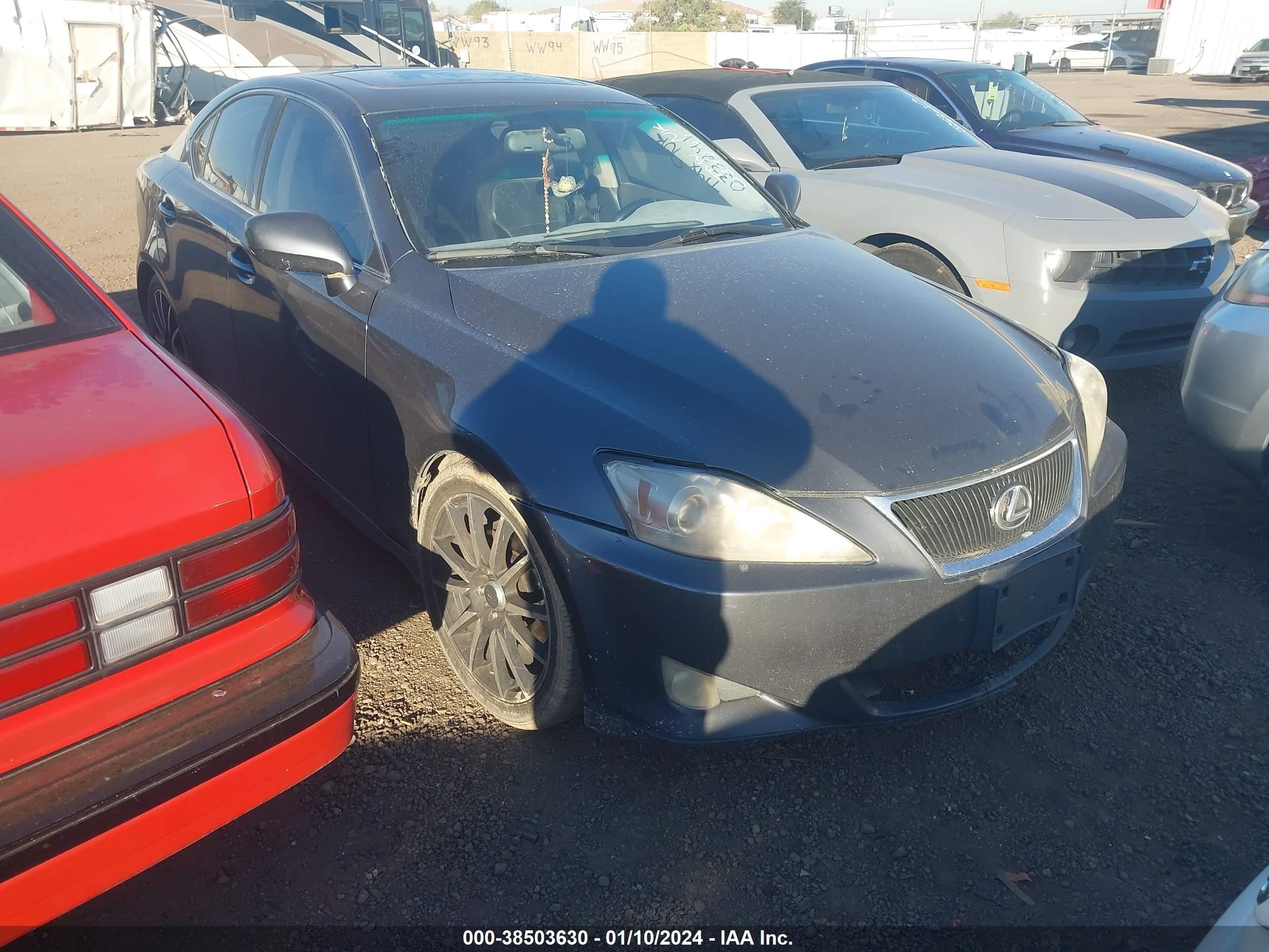 Photo 0 VIN: JTHBK262372033241 - LEXUS IS 