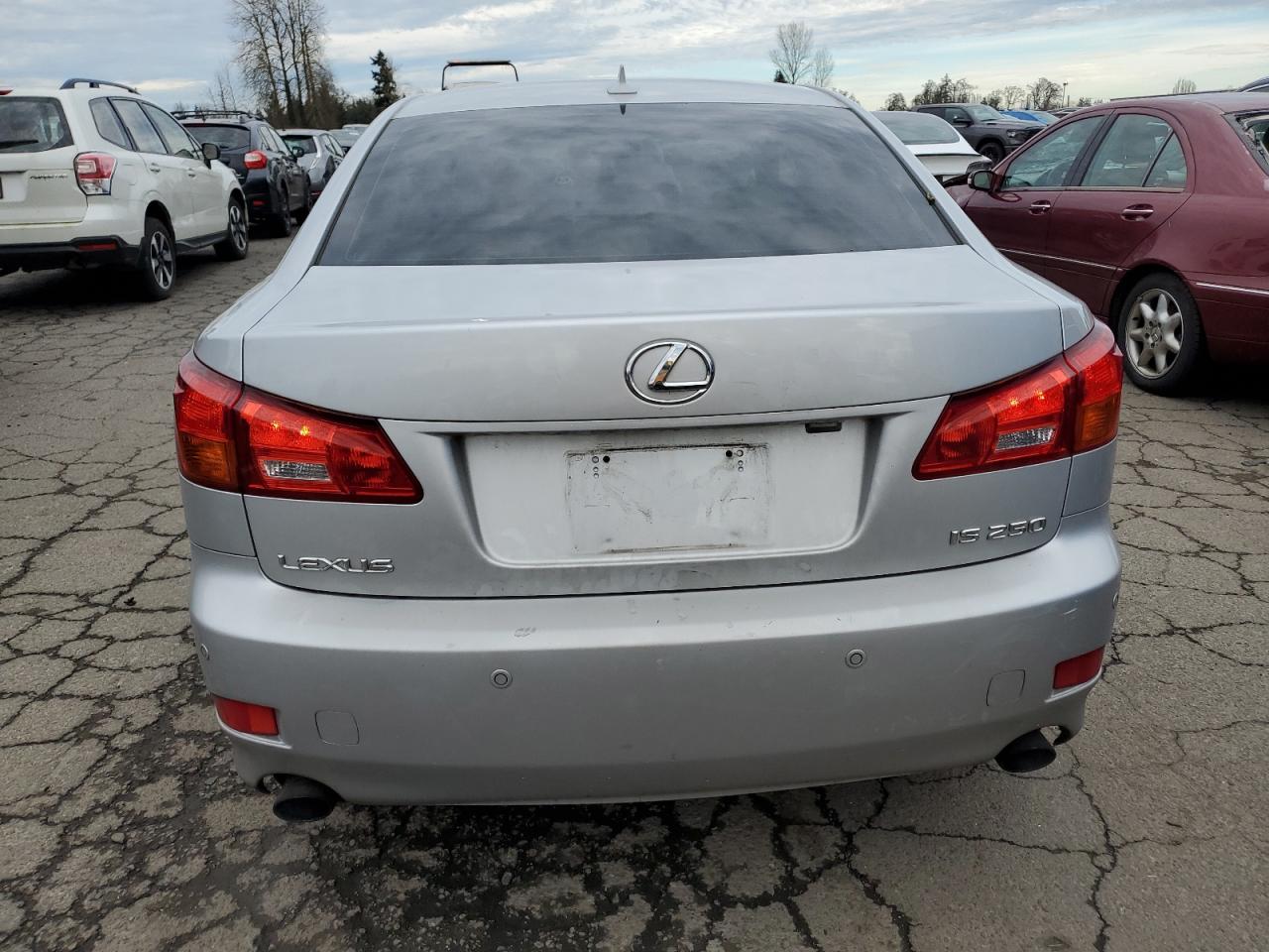 Photo 5 VIN: JTHBK262382076382 - LEXUS IS 