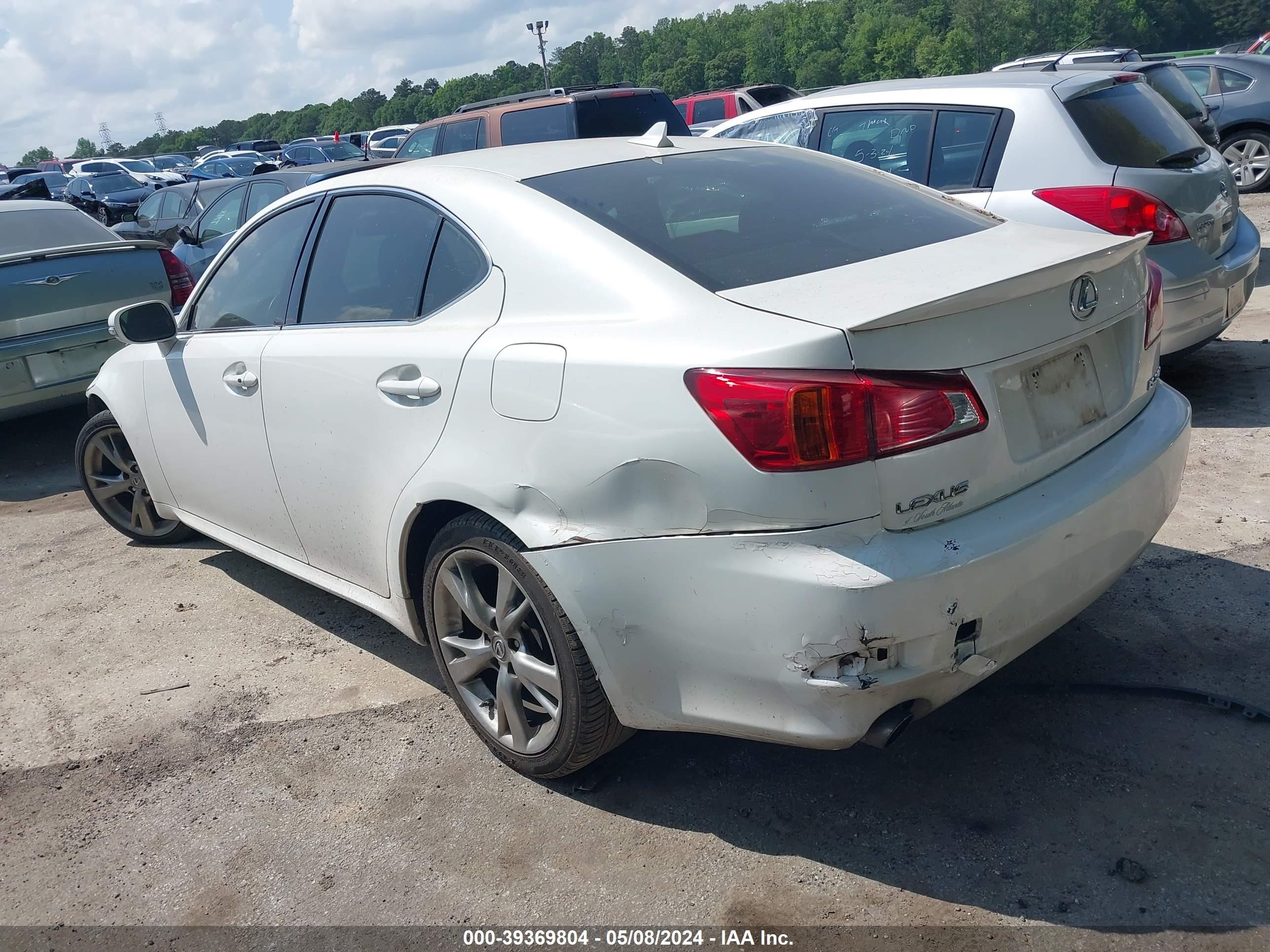 Photo 2 VIN: JTHBK262392084421 - LEXUS IS 