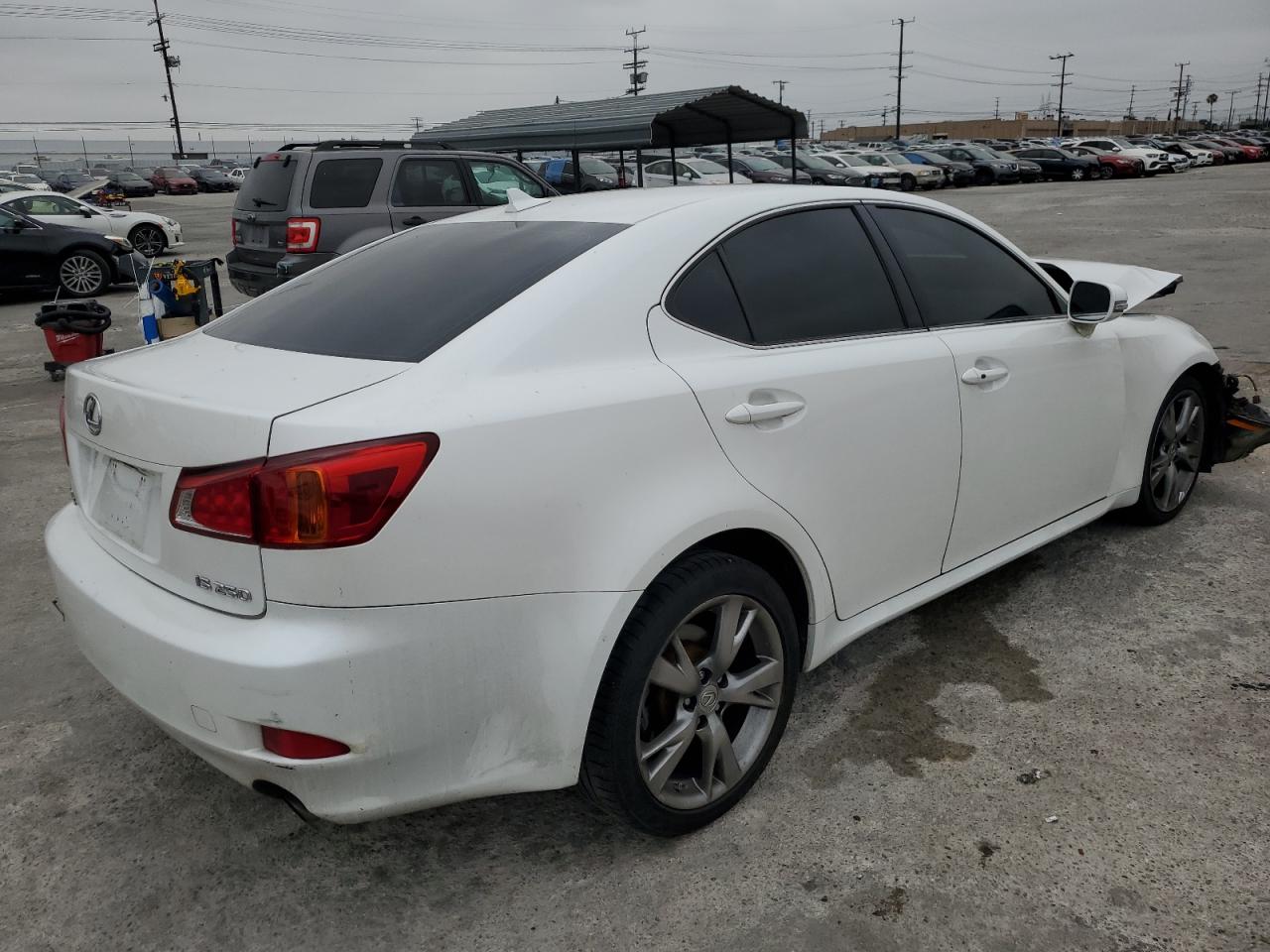 Photo 2 VIN: JTHBK262395103158 - LEXUS IS 