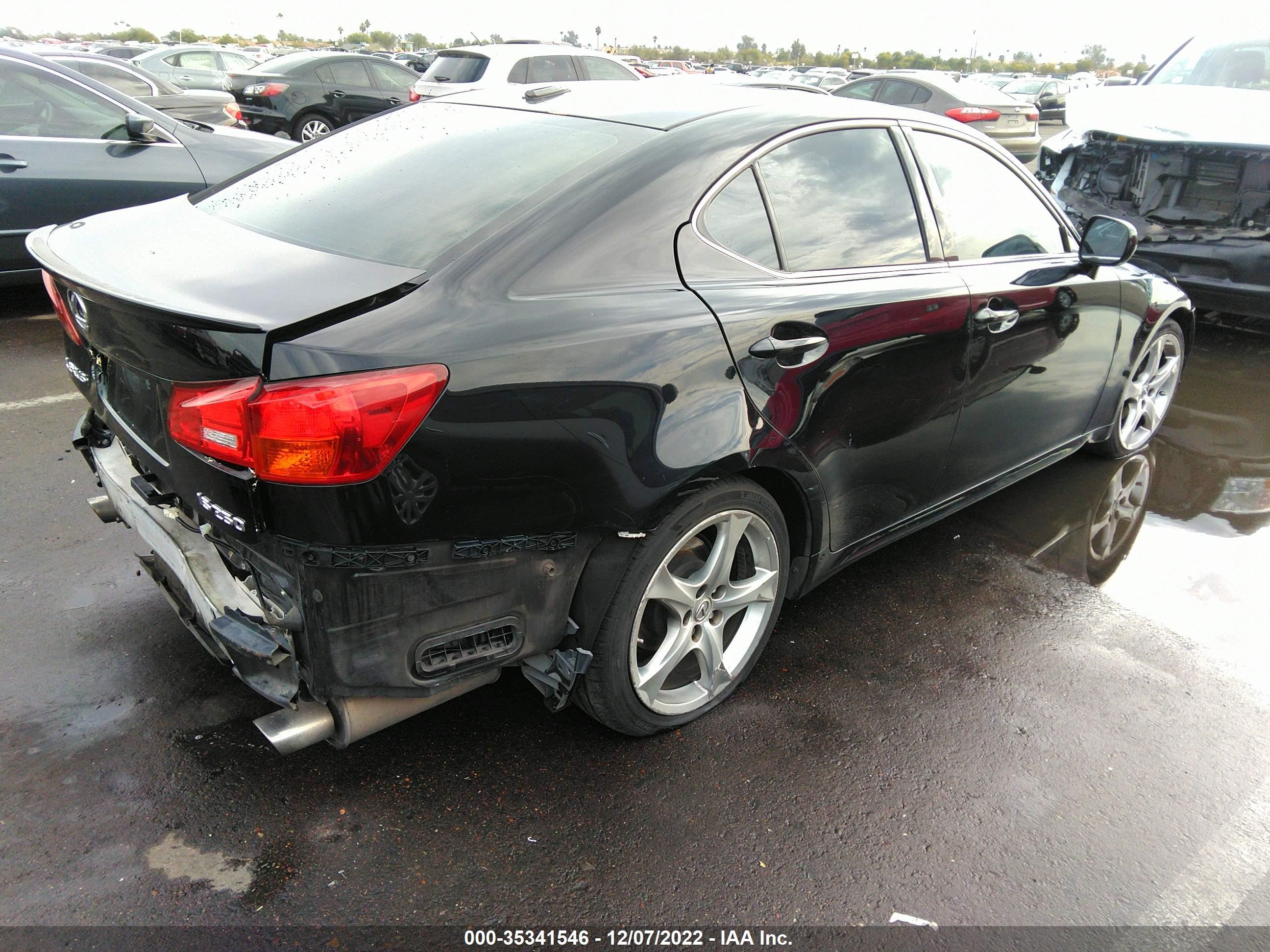 Photo 3 VIN: JTHBK262472030767 - LEXUS IS 