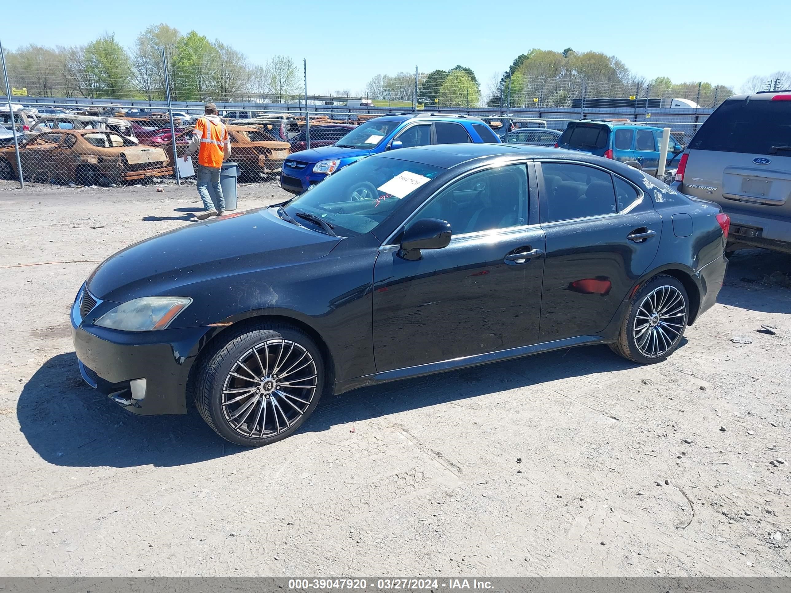 Photo 1 VIN: JTHBK262485074316 - LEXUS IS 