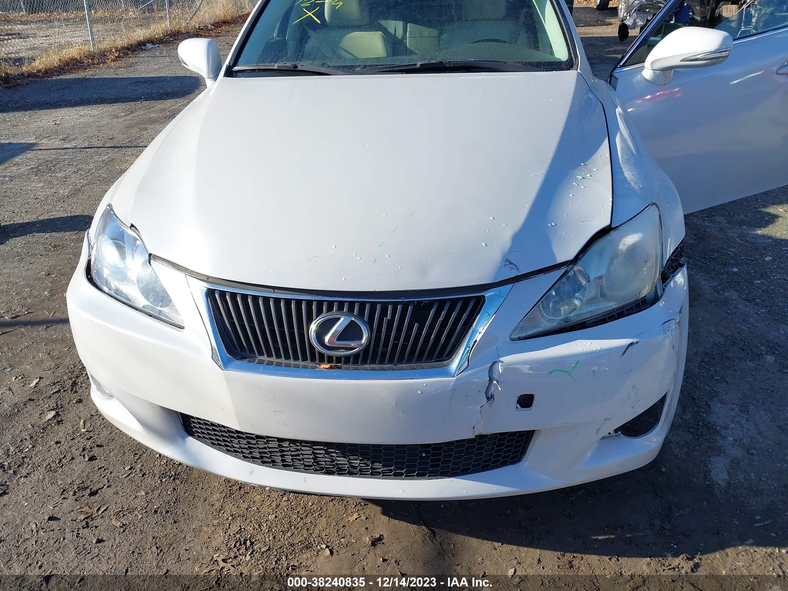 Photo 5 VIN: JTHBK262492091829 - LEXUS IS 