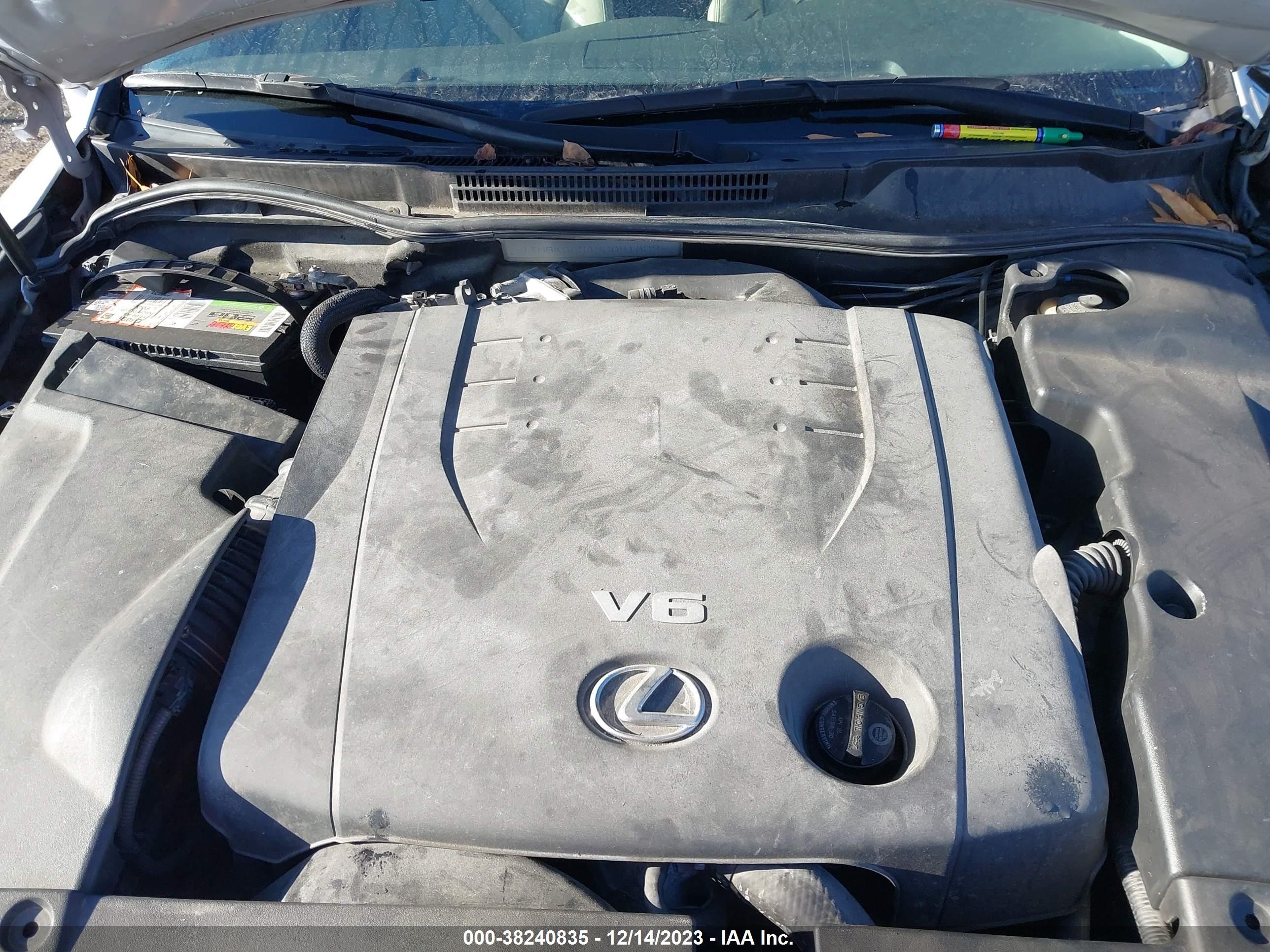 Photo 9 VIN: JTHBK262492091829 - LEXUS IS 