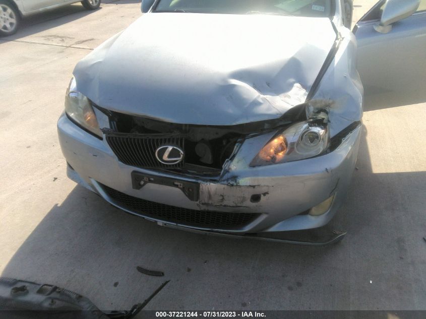 Photo 5 VIN: JTHBK262572029899 - LEXUS IS 