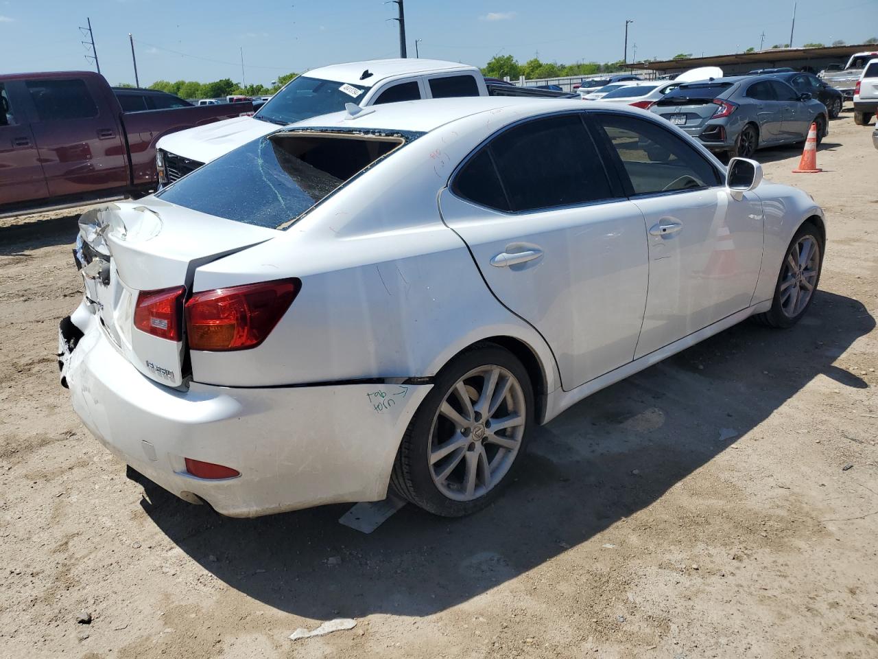 Photo 2 VIN: JTHBK262572044760 - LEXUS IS 