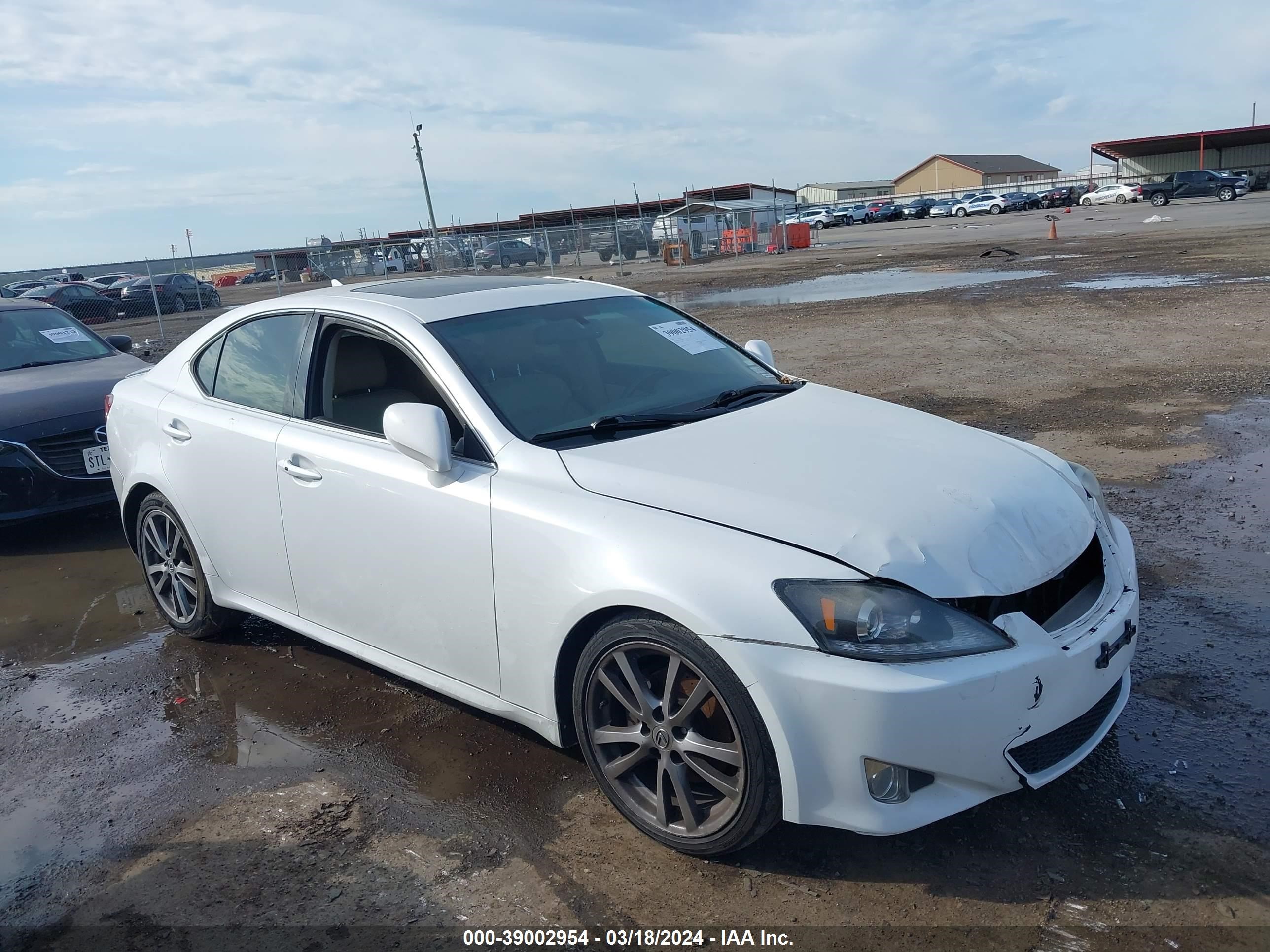 Photo 0 VIN: JTHBK262585067133 - LEXUS IS 