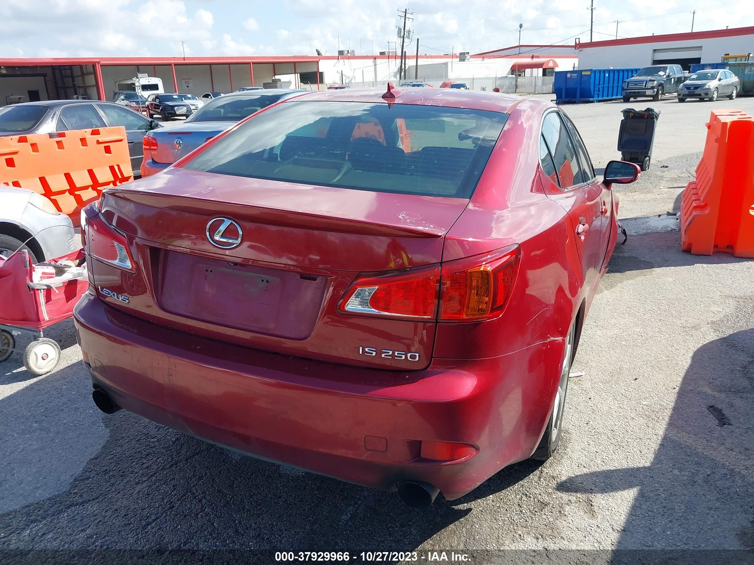 Photo 3 VIN: JTHBK262595086816 - LEXUS IS 