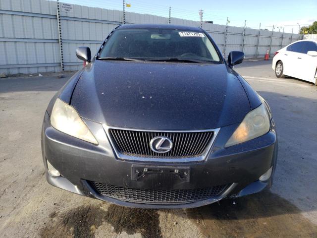 Photo 4 VIN: JTHBK262675035788 - LEXUS IS 