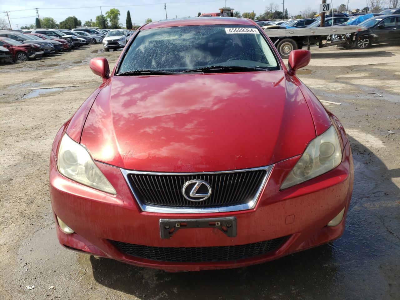 Photo 4 VIN: JTHBK262685069828 - LEXUS IS 