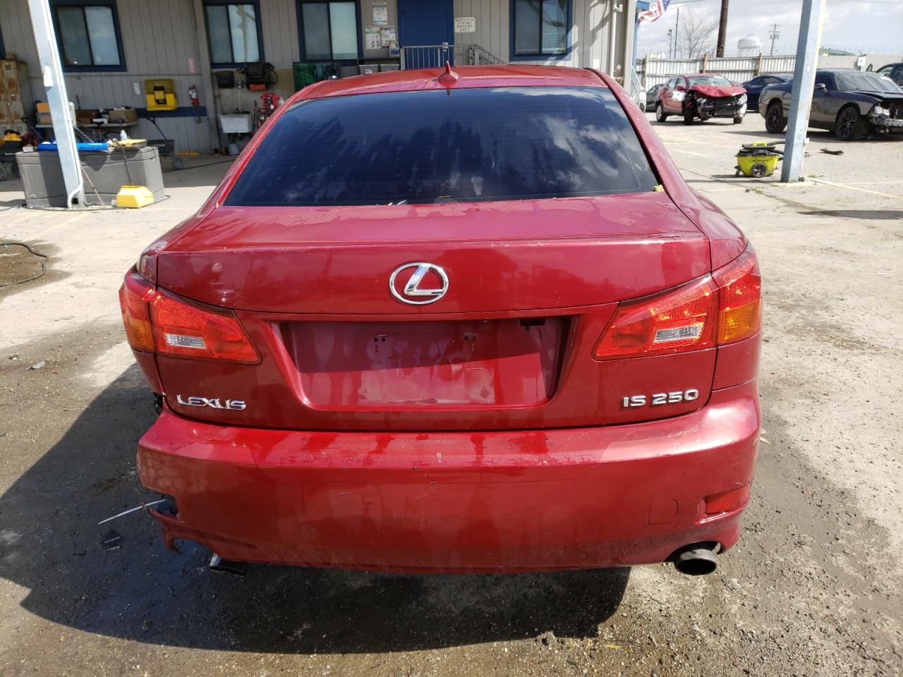 Photo 5 VIN: JTHBK262685069828 - LEXUS IS 