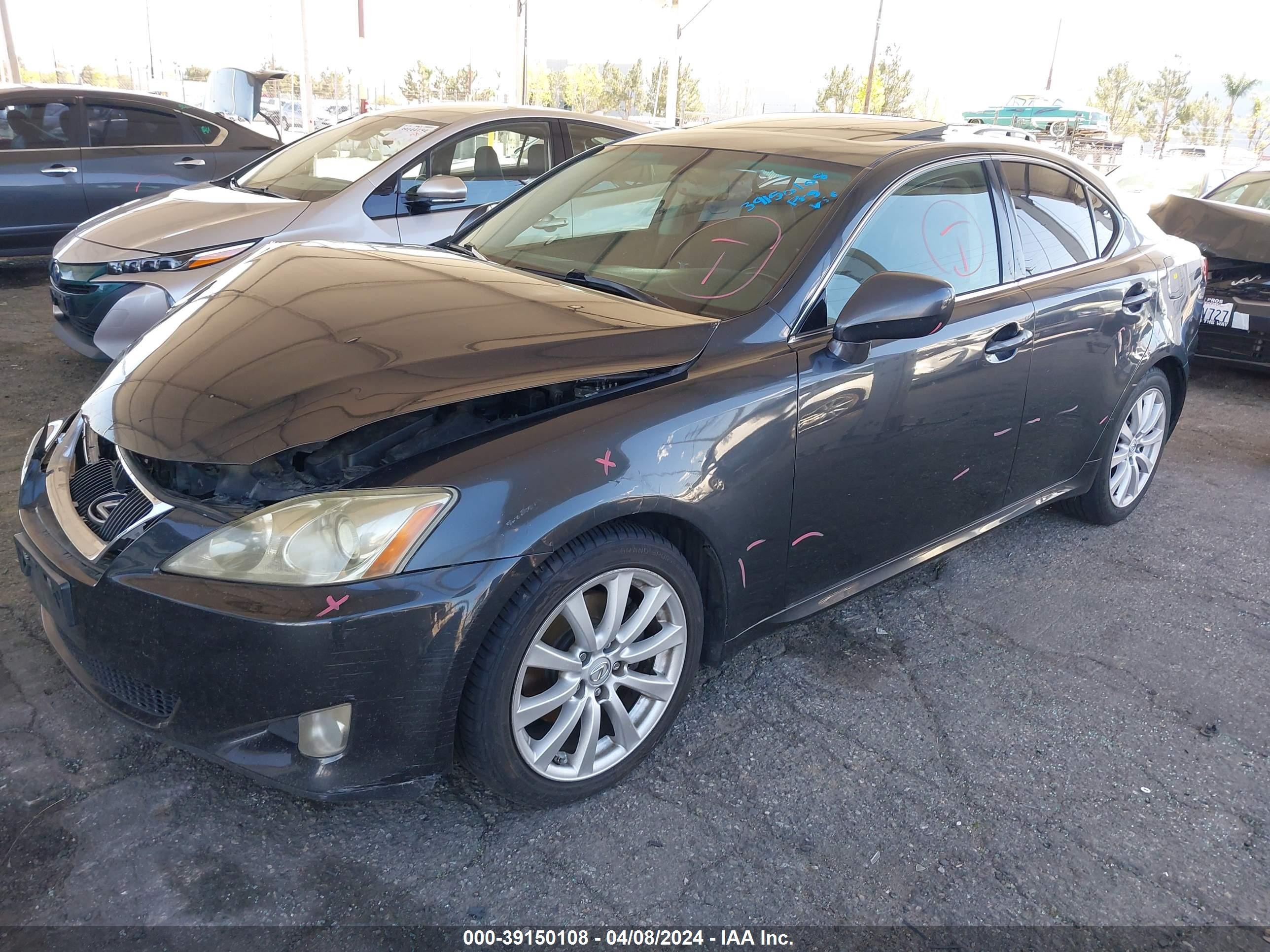 Photo 1 VIN: JTHBK262685076987 - LEXUS IS 