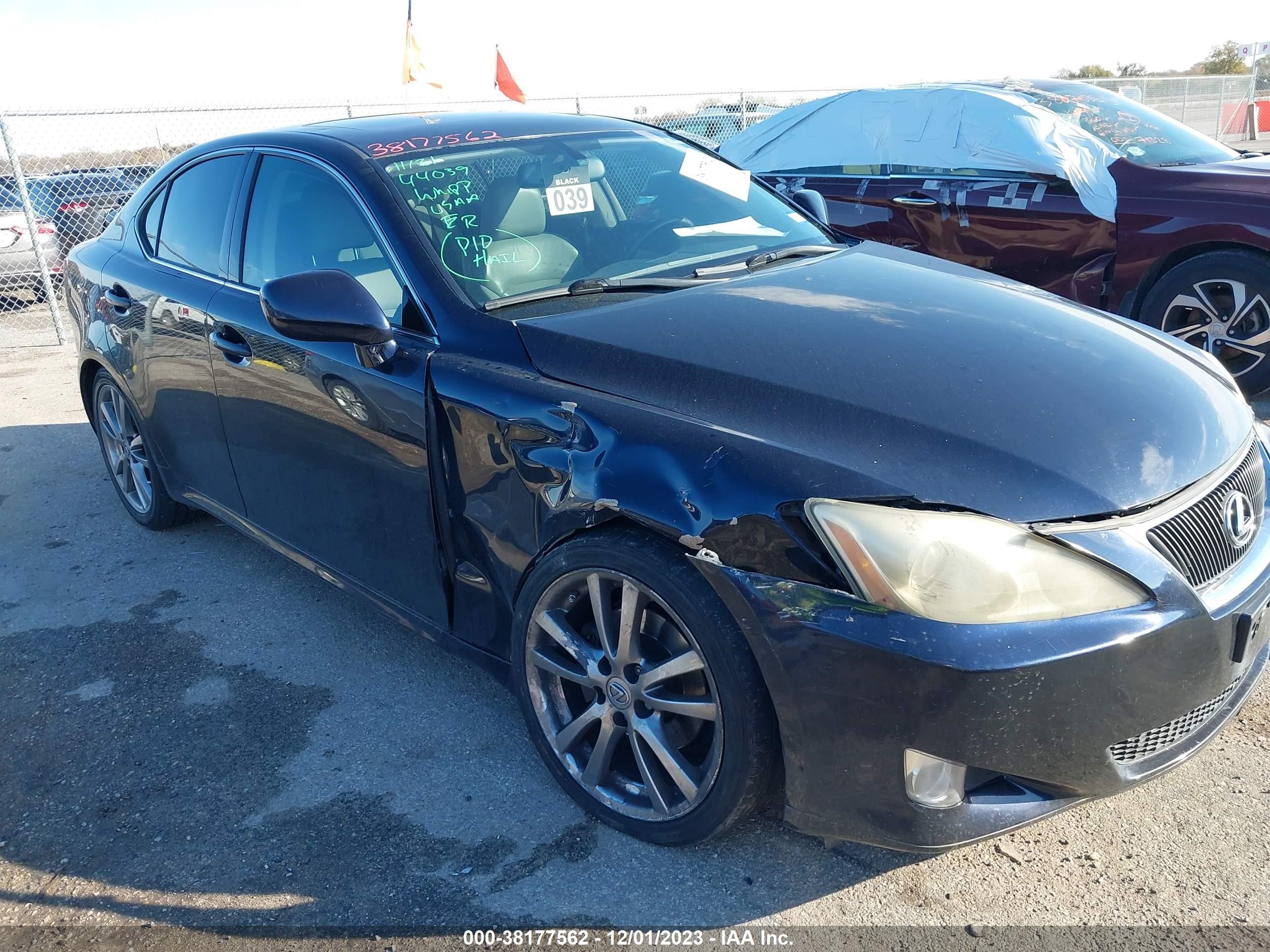 Photo 5 VIN: JTHBK262685079372 - LEXUS IS 