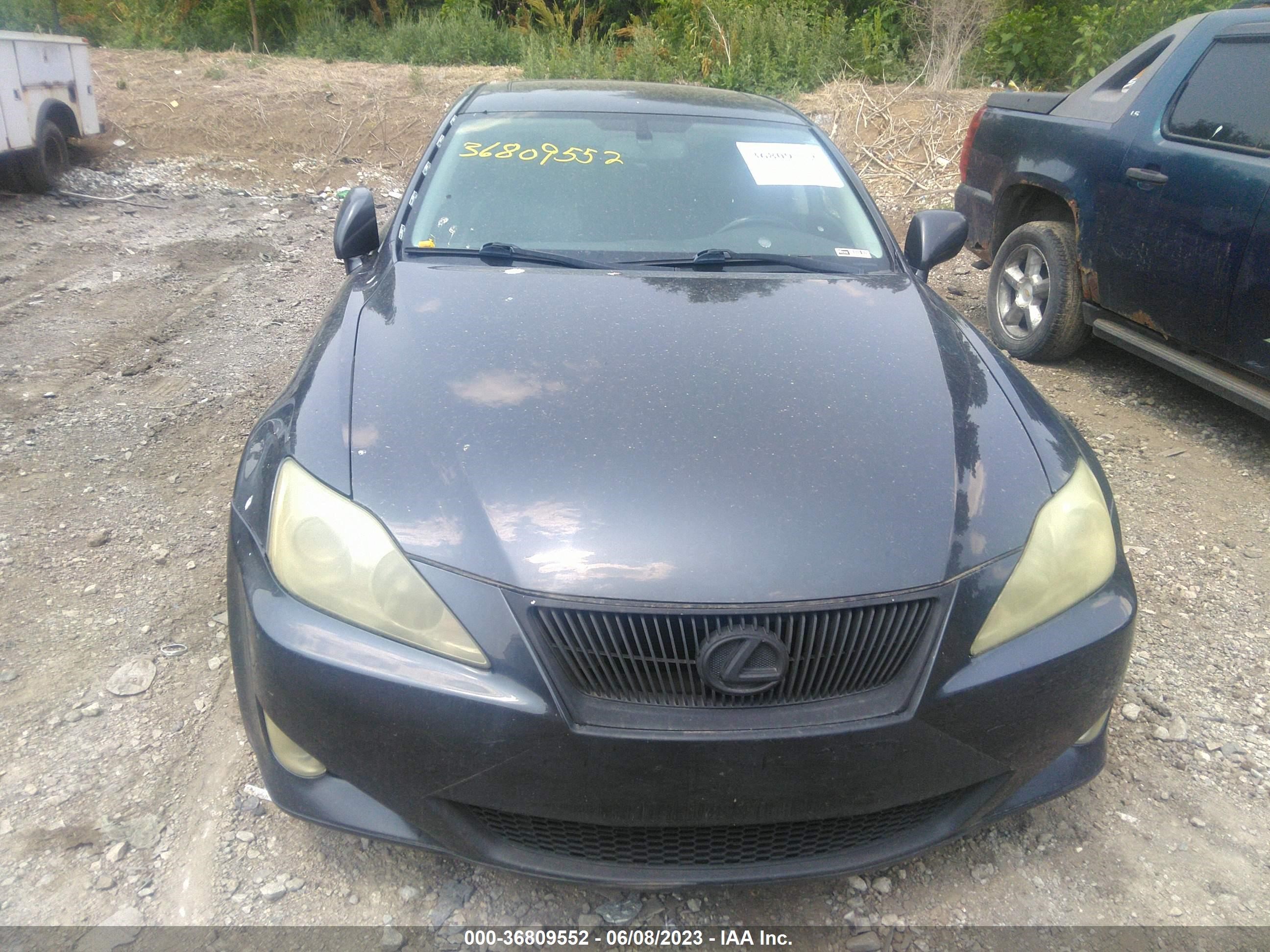 Photo 5 VIN: JTHBK262762008308 - LEXUS IS 