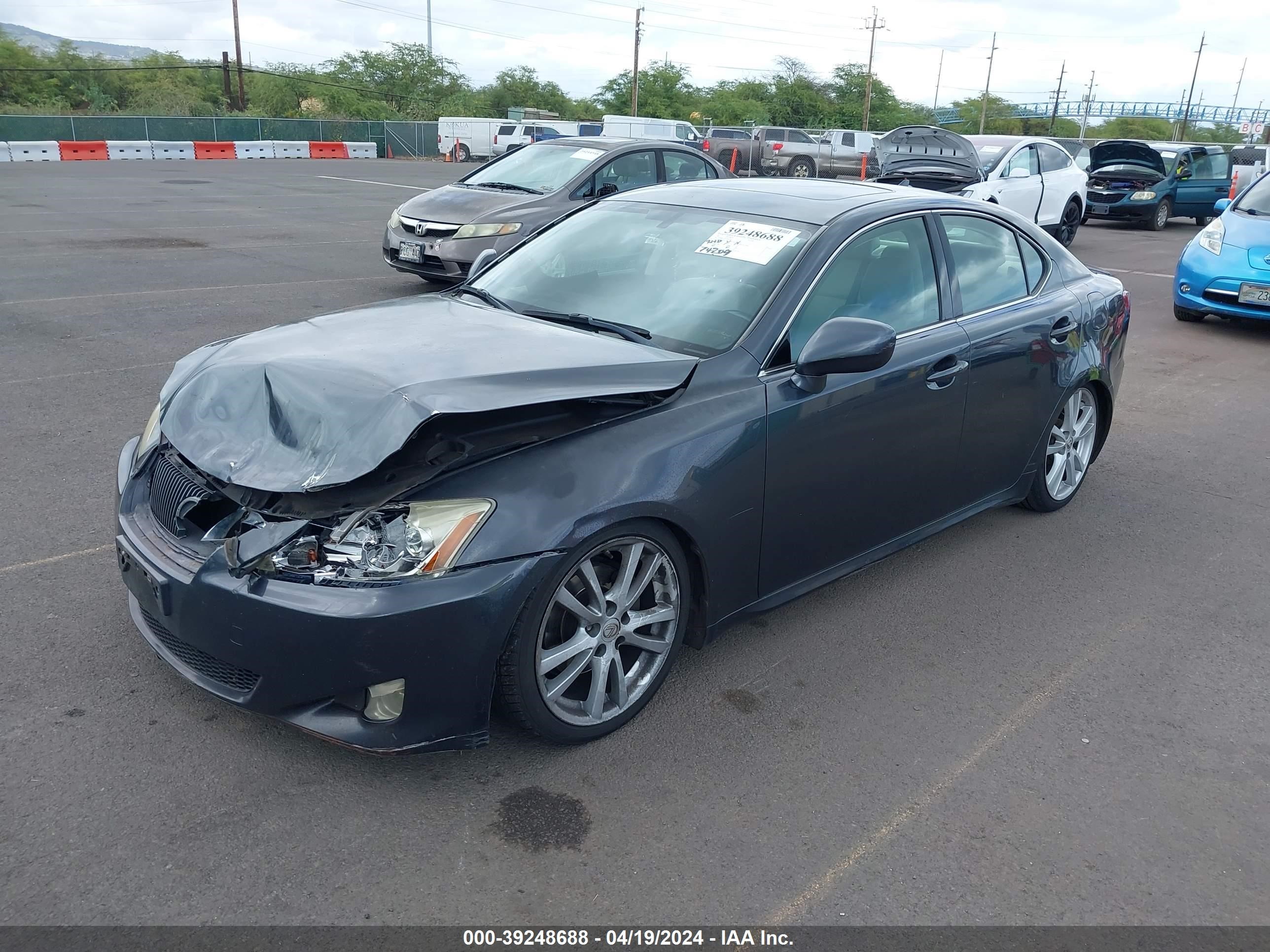 Photo 1 VIN: JTHBK262772039494 - LEXUS IS 