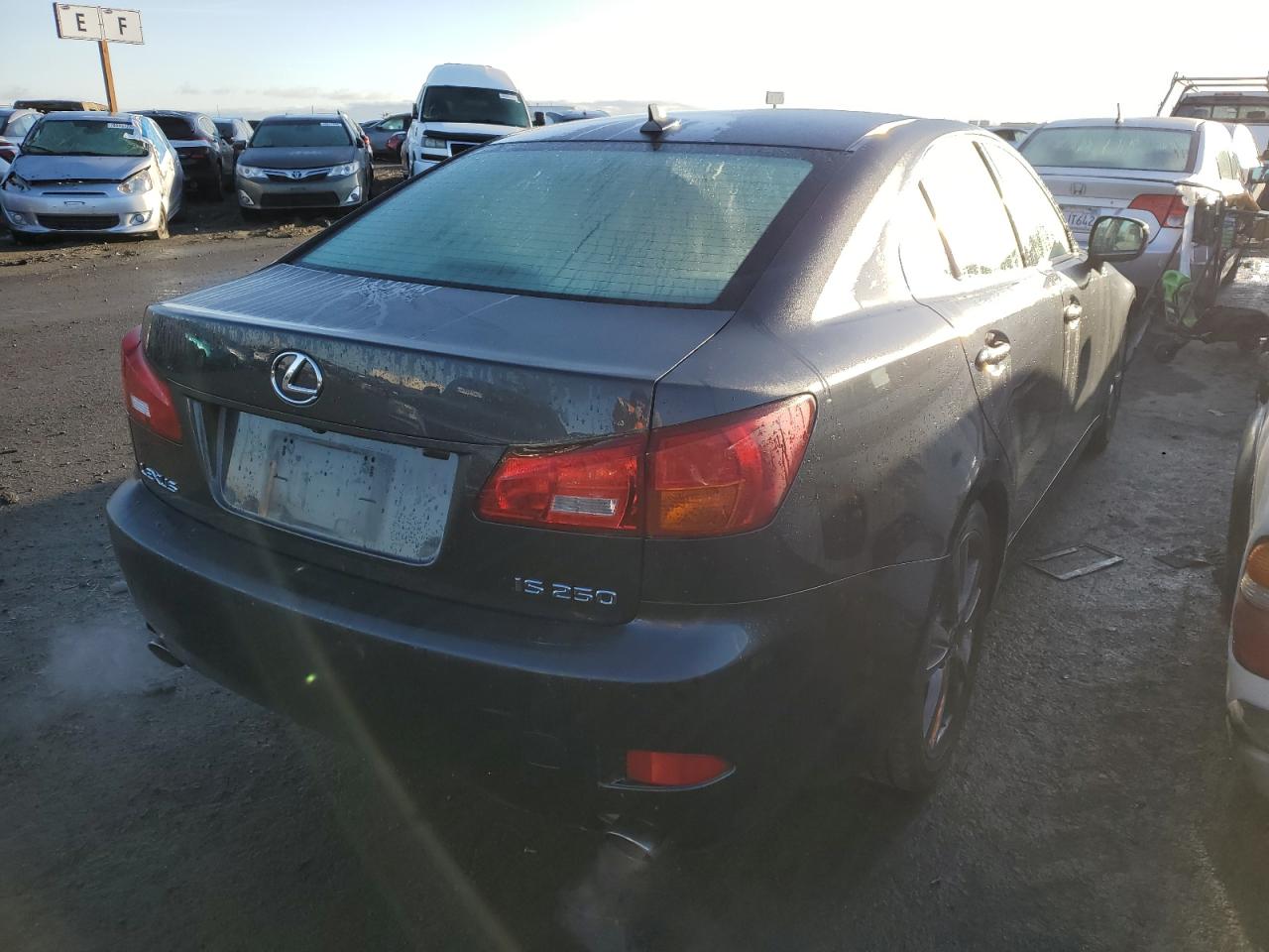 Photo 2 VIN: JTHBK262775041471 - LEXUS IS 