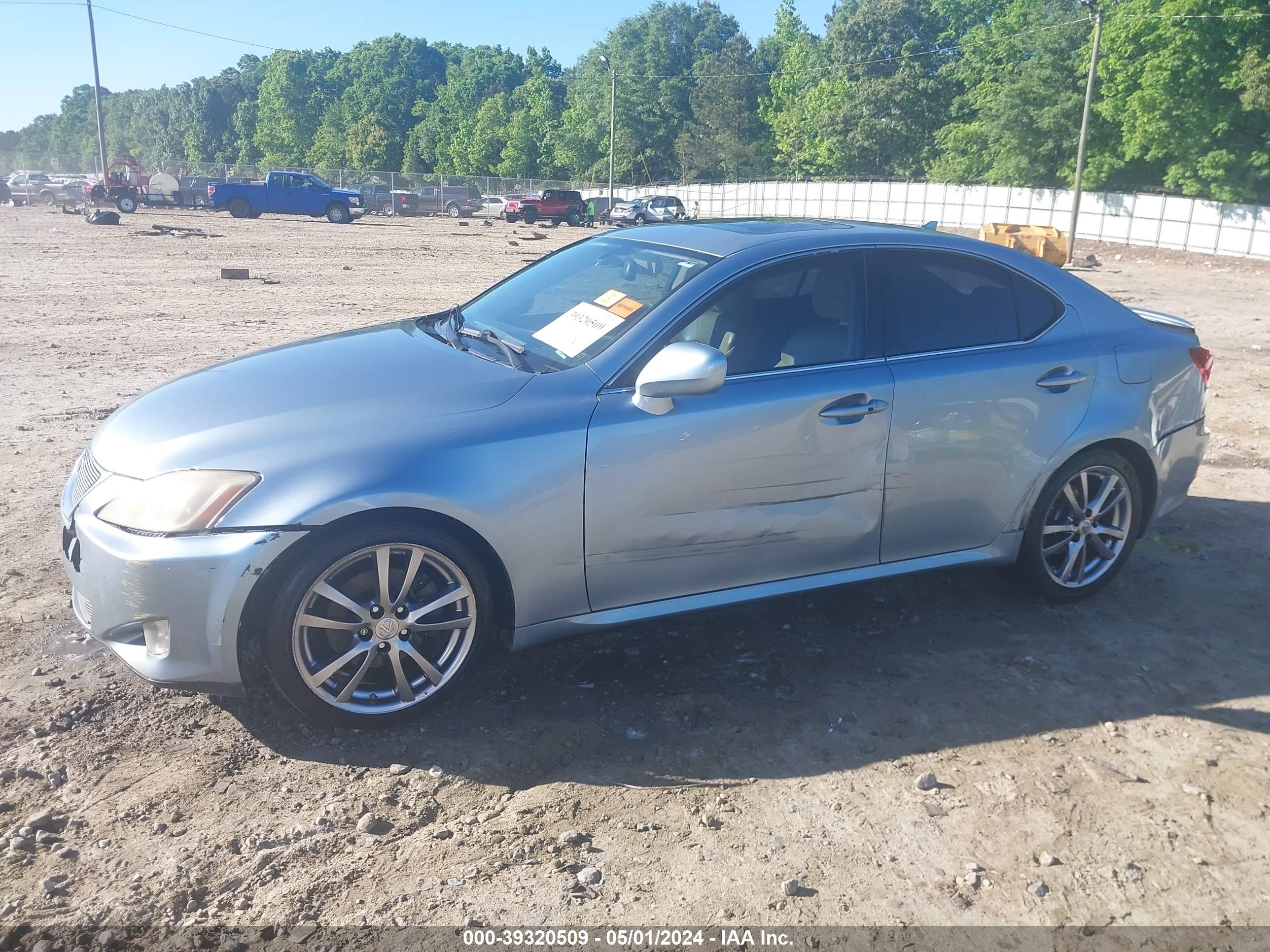 Photo 5 VIN: JTHBK262782076871 - LEXUS IS 