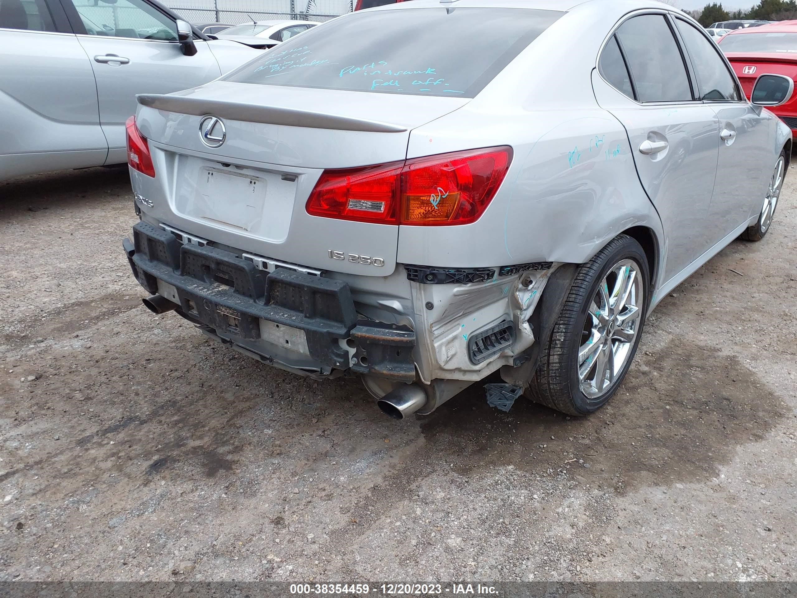 Photo 5 VIN: JTHBK262785061155 - LEXUS IS 