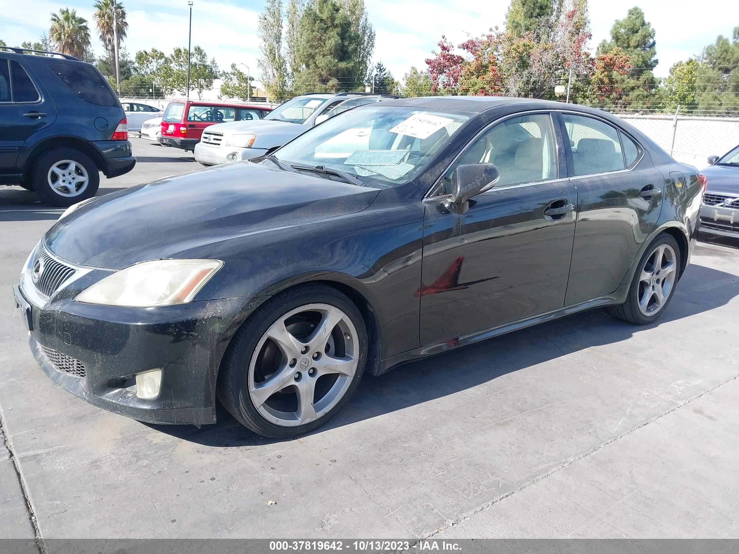 Photo 1 VIN: JTHBK262792085717 - LEXUS IS 