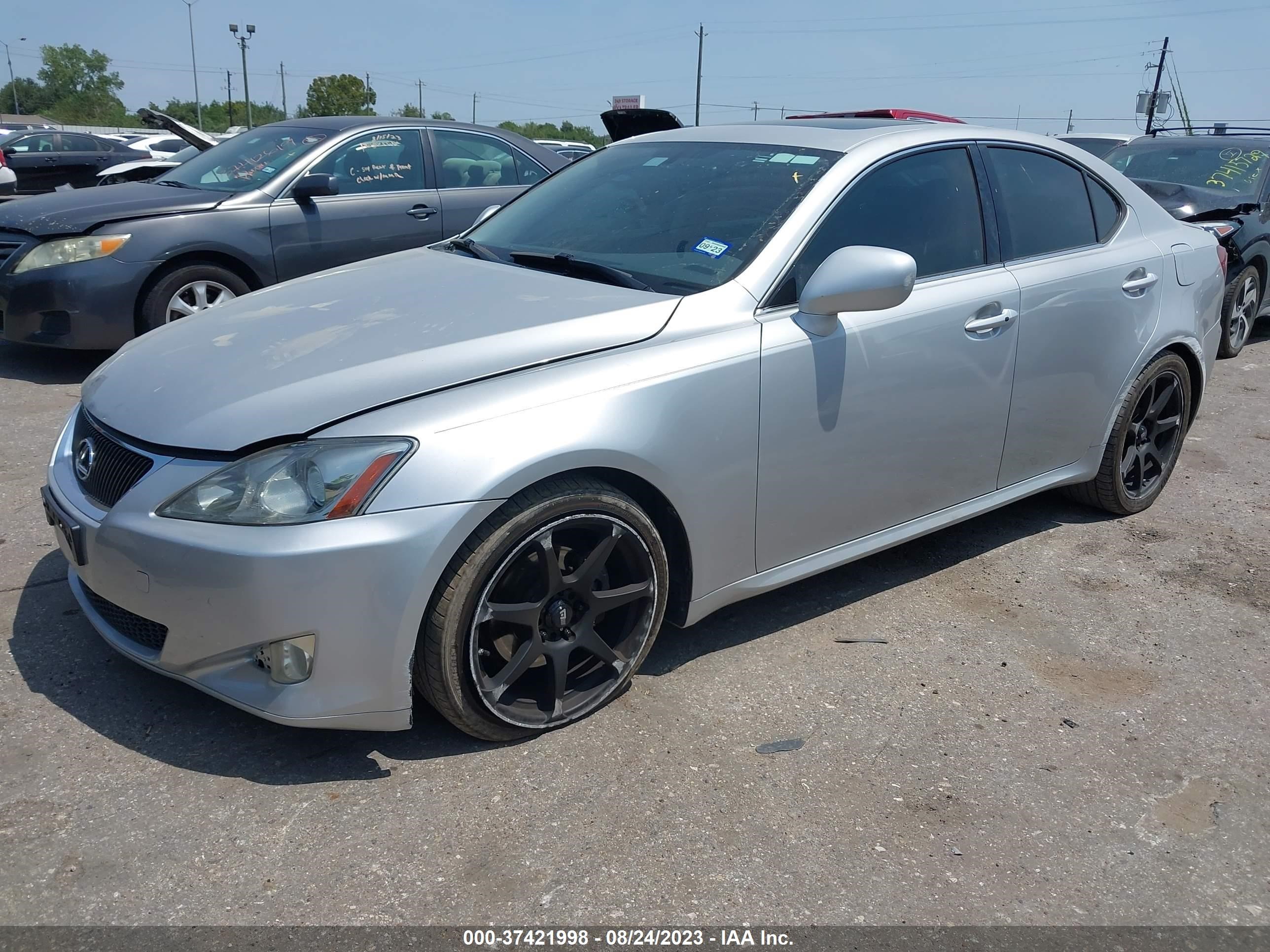 Photo 1 VIN: JTHBK262972032112 - LEXUS IS 