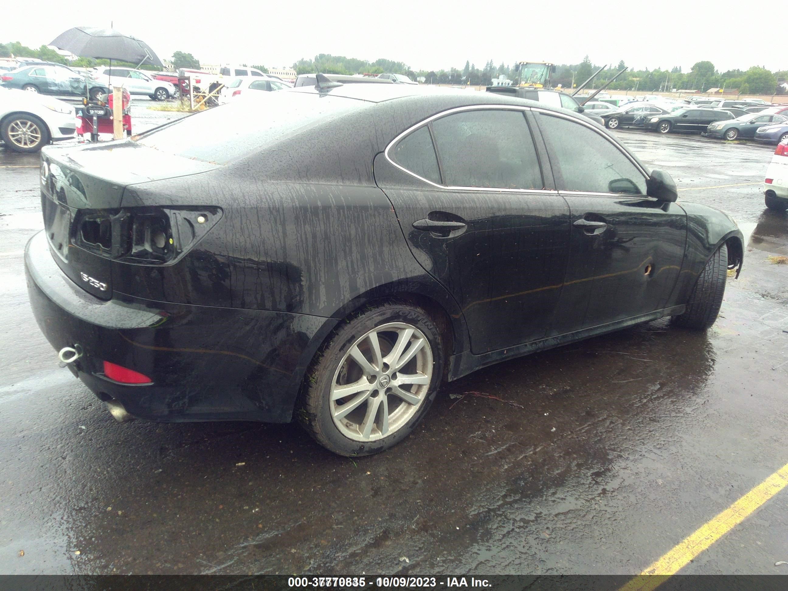 Photo 3 VIN: JTHBK262972042929 - LEXUS IS 